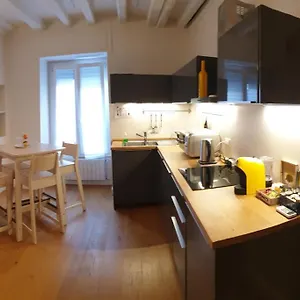 Apartment Castaldi 18 - A Portata Di Mano, Milan