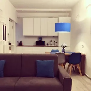 Apartment Lovely - Brand New Stylish In Navigli Area, Milan