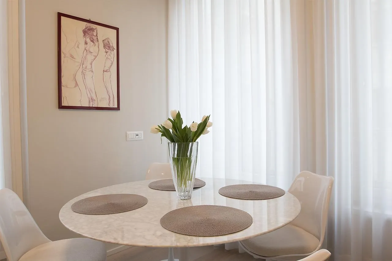 Apartment Milano Porta Venezia Suite Centro